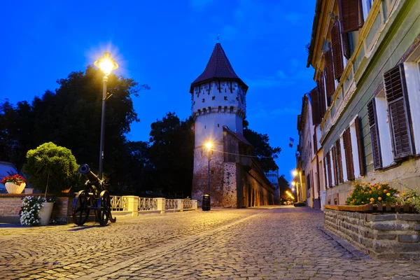 Cetatii Street Carpenters Tower Turnul Dulgherilor Sibiu Blue Hour Sunrise — Stock Photo, Image