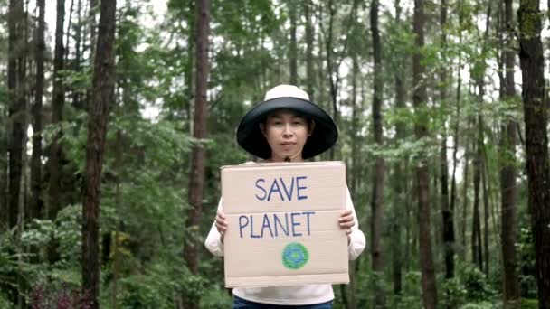 Volunteers Holding Nature Conservation Banner Forest Concept World Environment Day — Stock Video