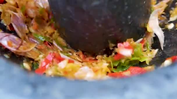 Pounding Garlic Chilli Pepper Stone Pestle Mortar Cooking Thai Food — Stock Video