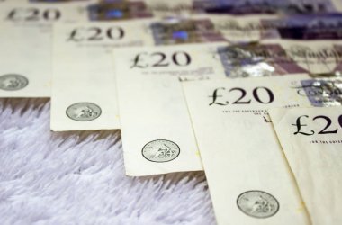 İngiliz Pound yakın çekim