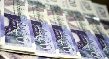İngiliz Pound yakın çekim
