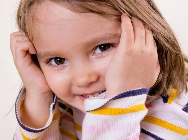 Niña Feliz Infancia Alegría — Foto de Stock