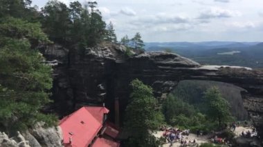 Çek İsviçre Milli Parkı, Pravcice Kapısı