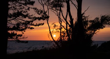 Danimarka 'nın Bornholm adasında gün batımı