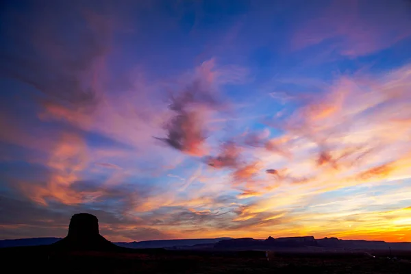 Solnedgång Monument Valley Royaltyfria Stockfoton