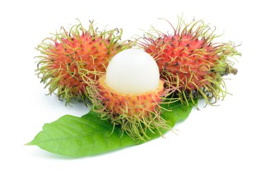 Rambutan tatlı lezzetli meyve beyaz arka planda izole.