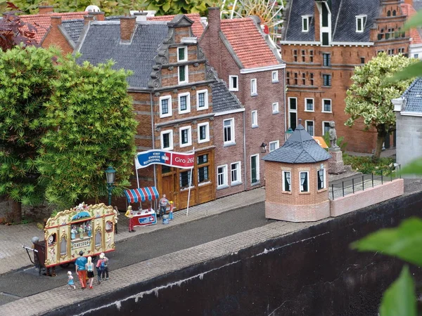 Miniatyrpark Madurodam. Nederländerna. Återuppbyggnad av Holland i en miniatyr. — Stockfoto