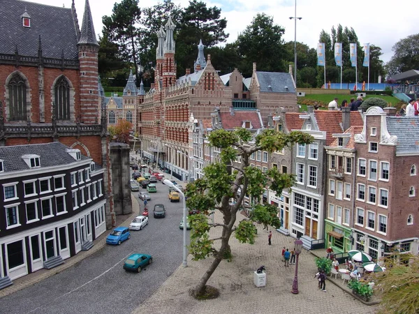 Miniatuurpark Madurodam. Nederland. Wederopbouw van Holland in een miniatuur. — Stockfoto