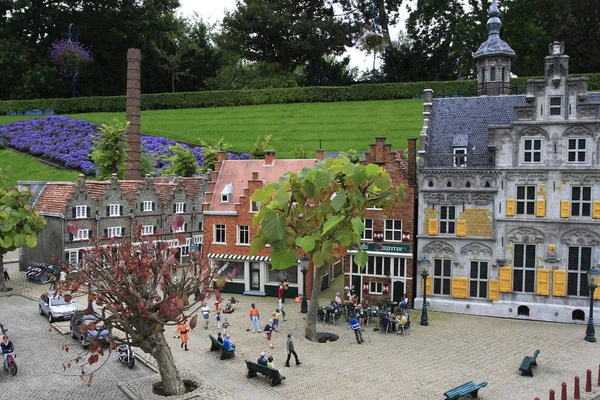 Netherlands, Hague - 9 settembre 2007: Madurodam Park. Parco di miniatura . — Foto Stock