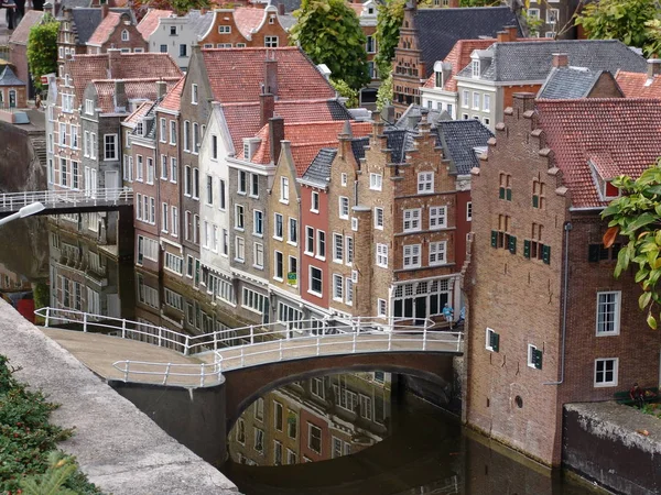 Netherlands, Hague - 9 settembre 2007: Madurodam Park. Parco di miniatura . — Foto Stock