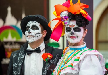 Moskova, Rusya - 29 Haziran 2018 : Moskova'da defile dia de muertos Mexico. Ölüler Günü Meksika'da ölüme komik bir tutum gösteren en popüler ve sıradışı tatil biridir.