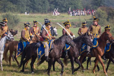 Borodino köyü, Moskova bölgesi Rusya - 02.09.2018: Rus ve Fransız kuvvetleri arasında 1812 yılında Borodino Savaşı 'nın yeniden inşası.