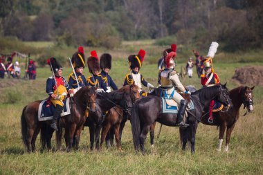 Borodino köyü, Moskova bölgesi Rusya - 02.09.2018: Rus ve Fransız kuvvetleri arasında 1812 yılında Borodino Savaşı 'nın yeniden inşası.