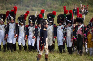 Borodino köyü, Moskova bölgesi Rusya - 02.09.2018: Rus ve Fransız kuvvetleri arasında 1812 yılında Borodino Savaşı 'nın yeniden inşası.
