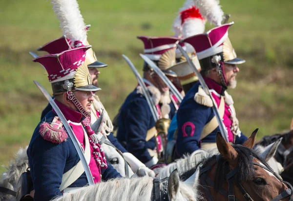 16.936 fotografias e imagens de Cavalaria - Getty Images