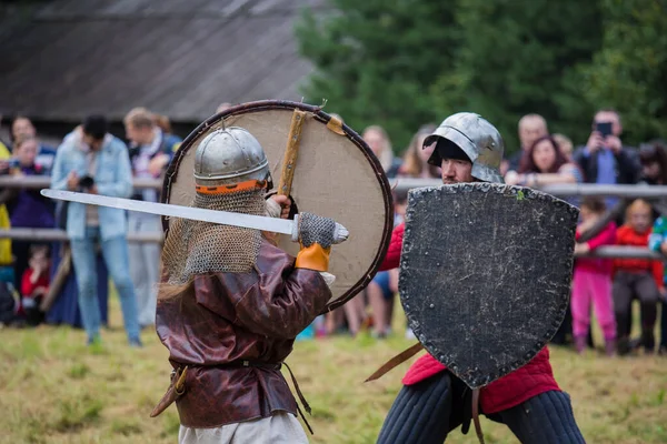 Torzhok Rusia Agosto 2020 Reconstrucción Una Batalla Medieval Con Participación — Foto de Stock