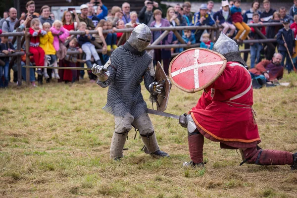 Torzhok Russia August 2020 Reconstruction Medieval Battle Participation Many Extras — Stock Photo, Image