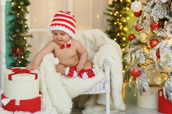 Baby Boy Christmas Tree — Stock Photo, Image