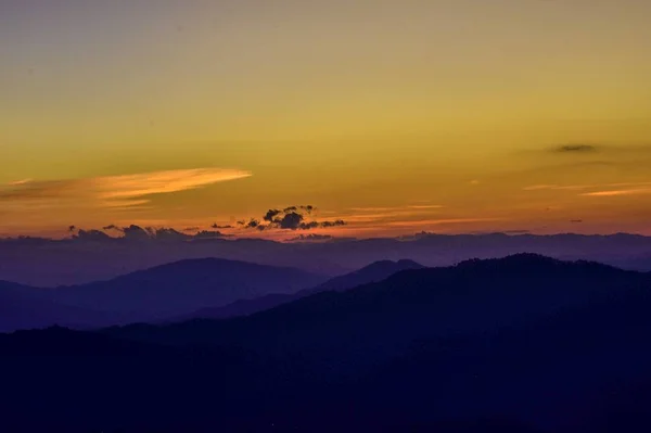 Gün Batımı Doi Chang Mub Mae Luang Chiang Rai Tayland — Stok fotoğraf