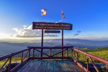 Gün batımı Doi Chang Mub, Mae Fa Luang, Chiang Rai, Tayland