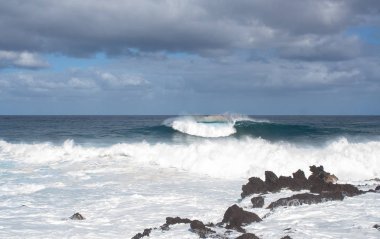 tenerife adasındaki dalgalar detay pic