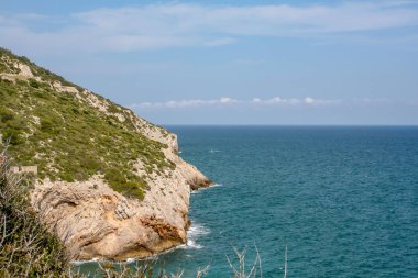 Ispanya sahilinin büyük manzarası
