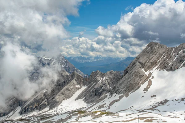 Skvělý výhled z vrcholu Zugspitze Německo — Stock fotografie