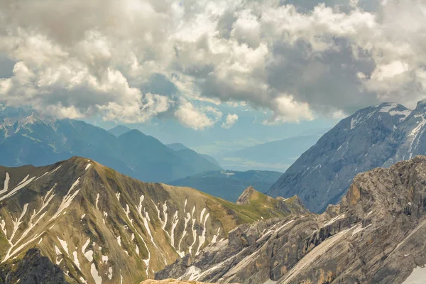Vzdálenější pohled z vrcholu Zugspitze Německo — Stock fotografie
