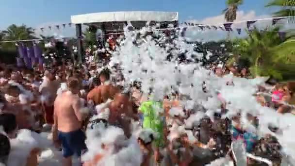 Side Turkey Sept 4Th 2019 Foam Beach Summer Party Cannon — Stock Video