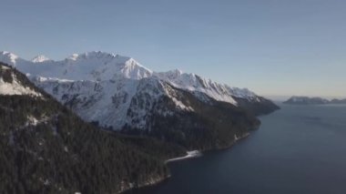 Akşam kış gelgit manzarası Alaska