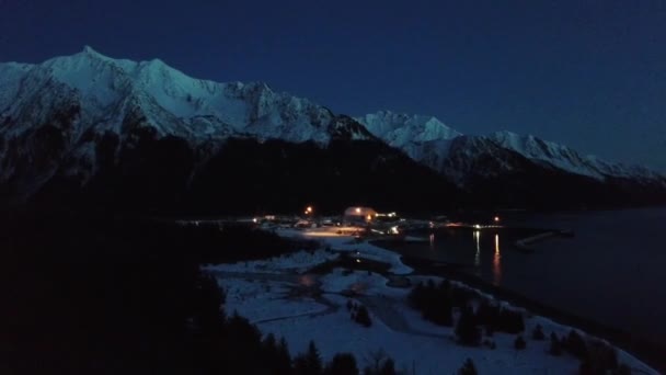 Seward Alaska Çevresindeki Bir Soğuk Kış Akşamında — Stok video