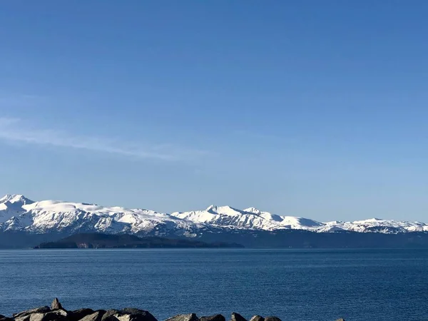 Solrigt Daglandskab Fra Alaska - Stock-foto