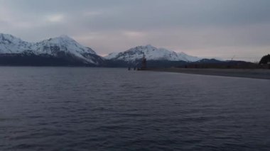 Güzel gün batımı ve Alaska plaj manzaraları 