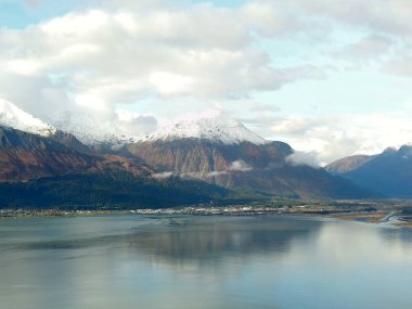 Seward Alaska 'dan yaz saati görünümleri 