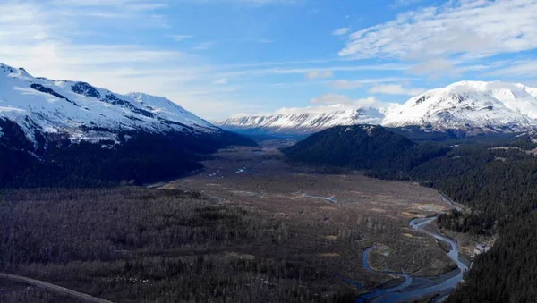 Захватывающие Весенние Пейзажи Аляски — стоковое фото