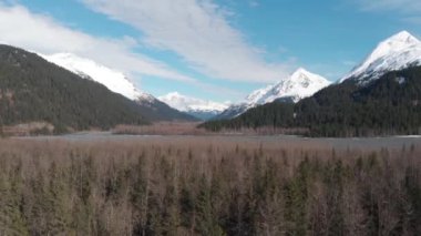 Baharda Alaska Chugach dağları