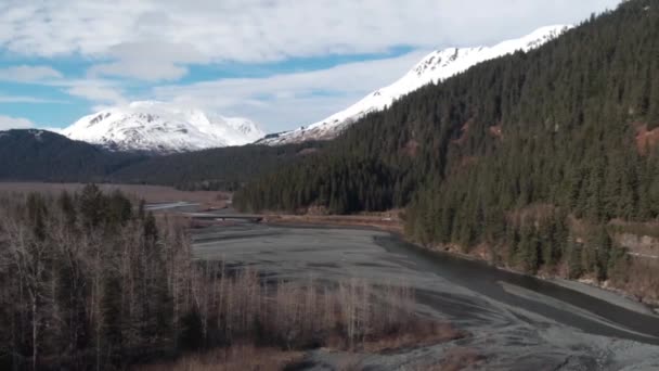 Chugach Bergen Van Alaska Het Voorjaar — Stockvideo