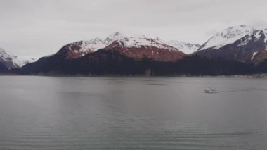 Seward Alaska'da Diriliş körfezi 