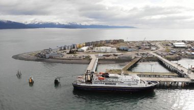 Homer Alaska'da Kachemak körfezi ve tükürük manzarası 
