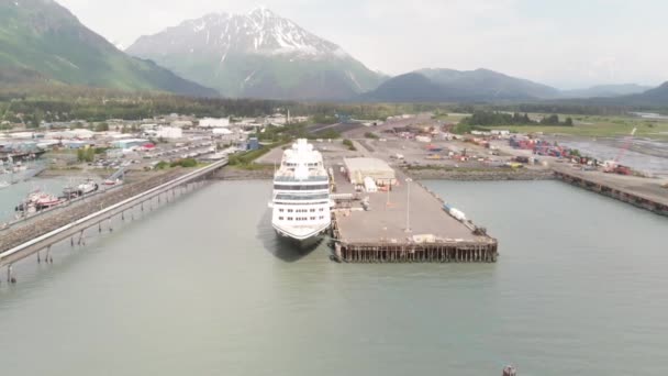 Kreuzfahrtschiffsaison Alaska — Stockvideo