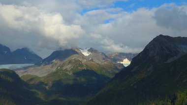 Seward, Alaska ve çevresinin doğal manzarası
