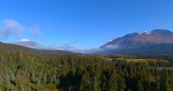 Chugach dağları ve Seward, Alaska inanılmaz sonbahar manzarası