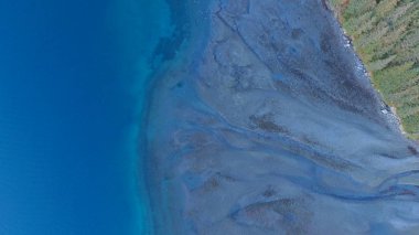 Alaska 'da derede alçak gelgit 