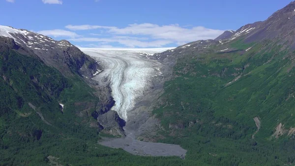 Sommarglaciärer Och Berg Alaska — Stockfoto