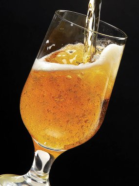 bira, bira, içki bir bardak