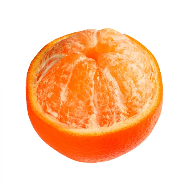 オレンジは半分皮をむきます。白い背景に隔離されています。分離 — ストック写真