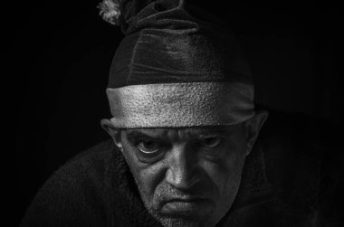 Eski kötü Noel elf.