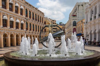 Tarihi merkez Meydanı Largo Çeşme detay görünümü Senado, Senato yaya bölgesinde. S, Makao, Çin, Asya.