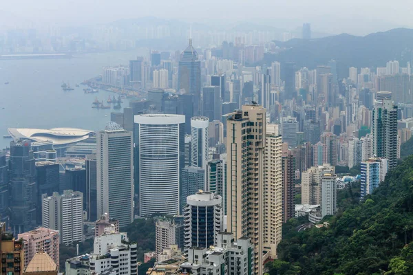 Victoria Körfezi, Ulaşım Gemileri, Harbour ve Kowloon ile birlikte Hong Kong Adası Tepesi 'nden alınan Gökdelen Panorama' ya bakın. Hong Kong, Çin