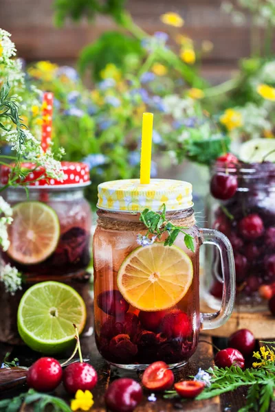 Healthy Homemade Cold Lemonade Fresh Berries Fruits Mason Jar — Stock Photo, Image